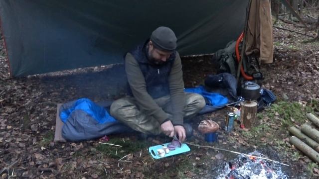 Пригородный бушкрафт. Заблудился в ночном лесу.