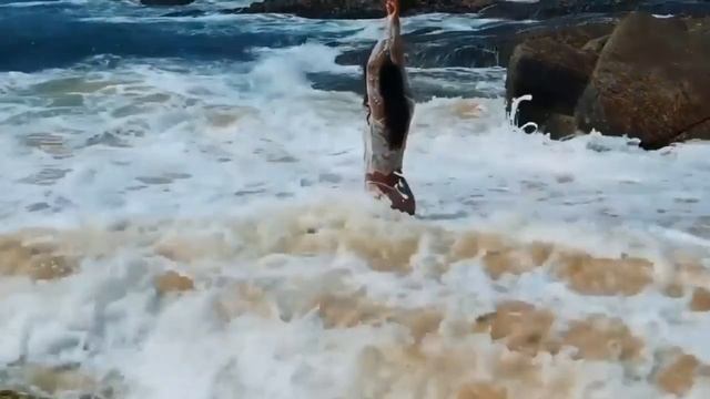 красивые девушки море пляж