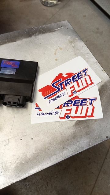 Гоночные наклейки и прошитый блок #shorts