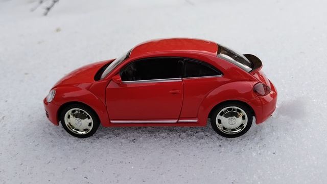 Обзор Volkswagen Beetle второго поколения от "Mobicaro"