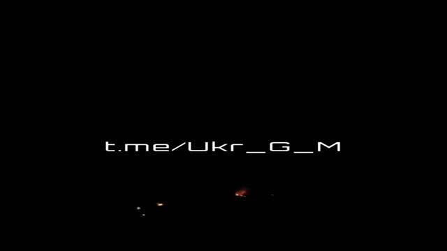 Еще немного вчерашних прилетов ударных БПЛА "Герань-2" в Николаеве.