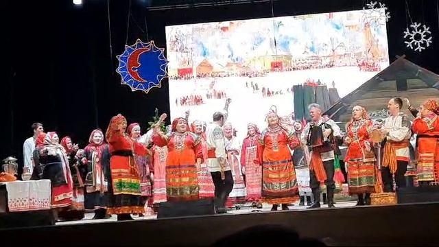 "Узенький проулочек" фольклорный ансамбль "Хохольские родники" 19.01.2025 Крещение