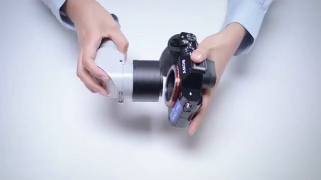 How to attach an external camera on a microscope from ZEISS