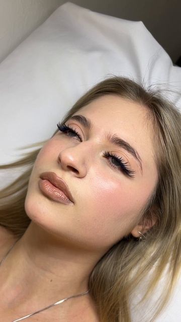 Любую задумку можно воплотить в реальность с клеем Vibe 😍