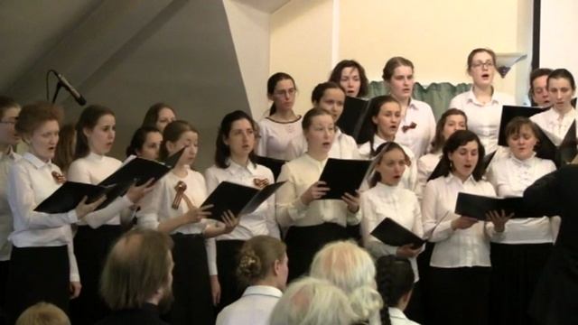 Новиков. "Эх, дороги" Хор ПСТГУ. Дирижер Владимир Любарский. Концертмейстер Виктор Зубов.