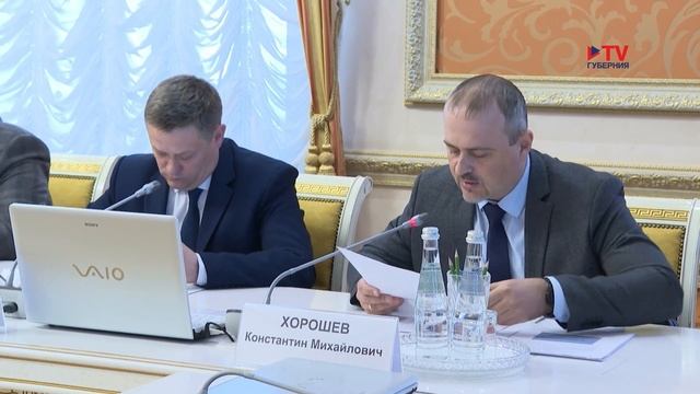 Воронежский губернатор: следим за тем, чтобы рост уровня зарплаты превышал рост инфляции