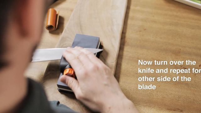 How to use a Fiskars Whetstone - sharpening tutorial