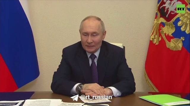 Путин ушёл с заседания совета АСИ ради международного телефонного разговора