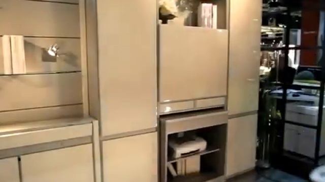 Выдвижная кровать со встроенным столом