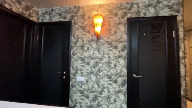 4394589
