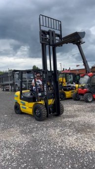 Смешение каретки и позиционирование вил