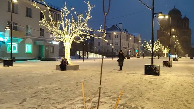 НОВОГОДНИЕ  УКРАШЕНИЯ  ГОРОДА