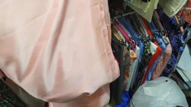 ОТДЕЛ ТКАНЕЙ БАРАХОЛКА ОСТРОВ СОКРОВИЩ ВСЯКАЯ ВСЯЧИНА УЛ ЛЕНИНА 130 С 10 ДО 14