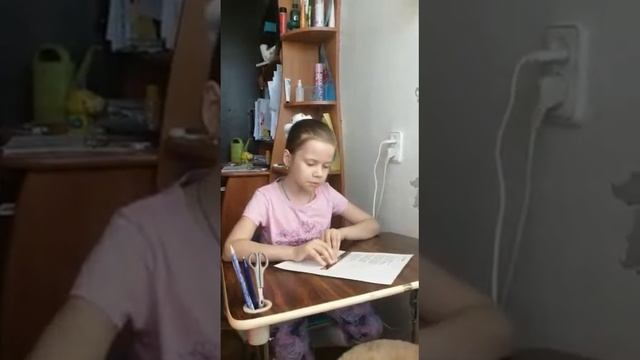 2. Михалков С. «Нет войны». Читает Мугаллимова Саша МОУГ 2б класс