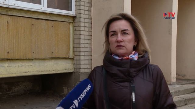 «Ручьём всё течёт с потолка». Жители пятиэтажки в Воронеже 6 лет добиваются ремонта крыши