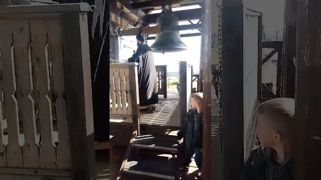 звучание колоколов.mp4