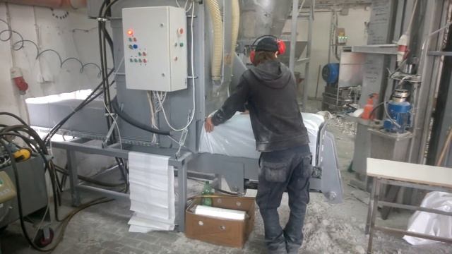 Упаковочный пресс / Bagging press