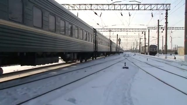 Электровоз ЭП1М-655 с поездом № 15 Волгоград - Москва