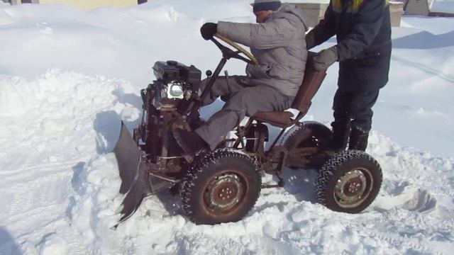 Первый выезд минитрактора бюджет 10 тысяч рублей