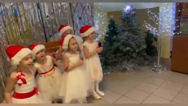 Новогодние праздники в детском саду!