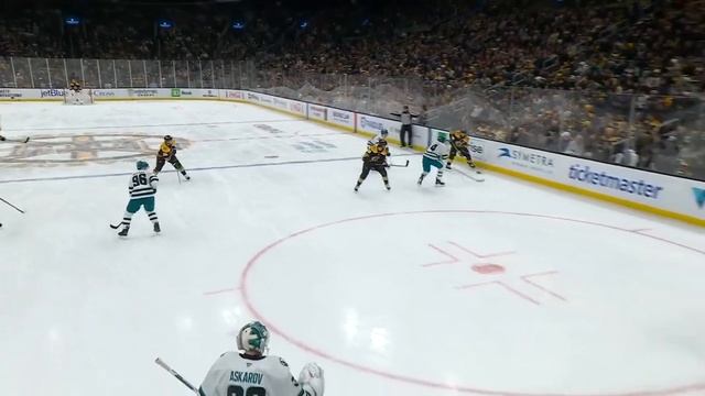 Bruins' David Pastrnak Banks Shot Off Sharks Defence For Power-Play Marker