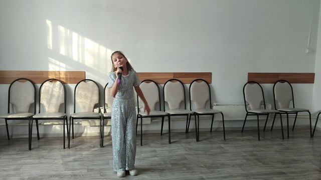 Гилязова Милана 10 лет Радуга