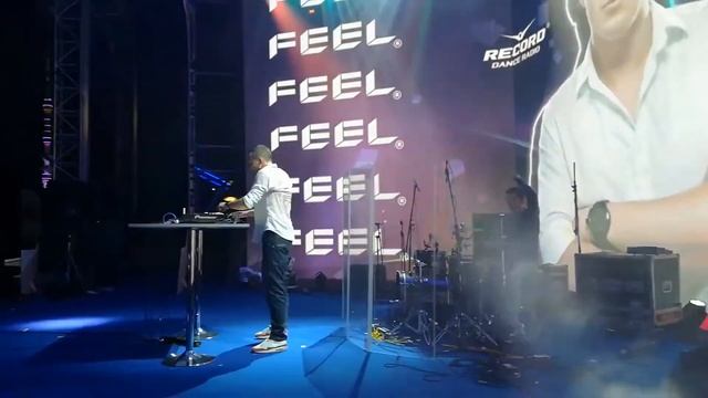 Выступление Dj FEEL и барабанщика Олега Мареева (Club drummer Ne On) на Дне города Москвы 2017