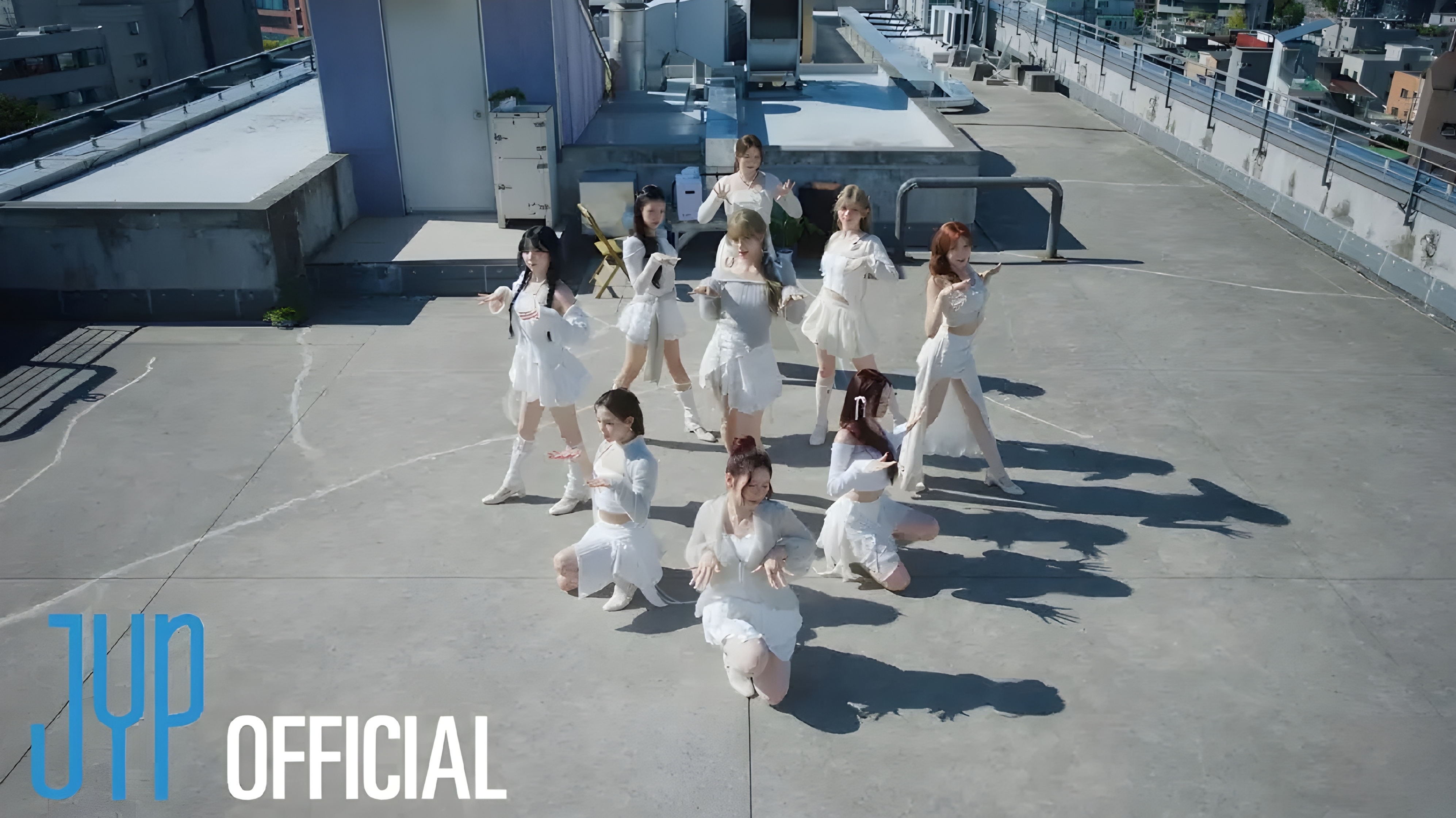 NiziU(니쥬) 「YOAKE」Dance Performance Video
