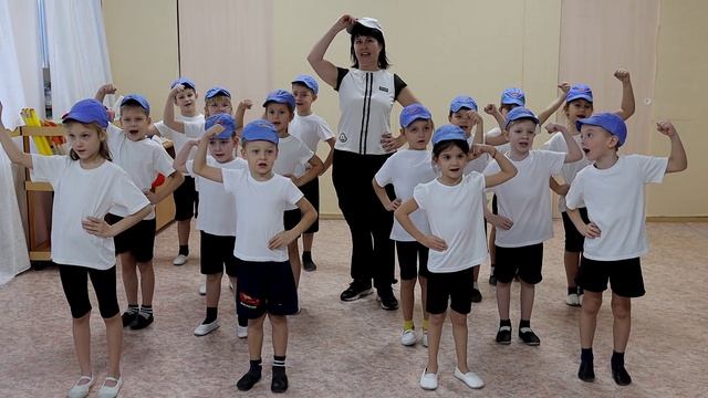 Визитная карточка Кузнецовой Светланы Анатольевны МБДОУ "ДС19 "ЕЛОЧКА" г. Евпатория "Дело в шляпе"