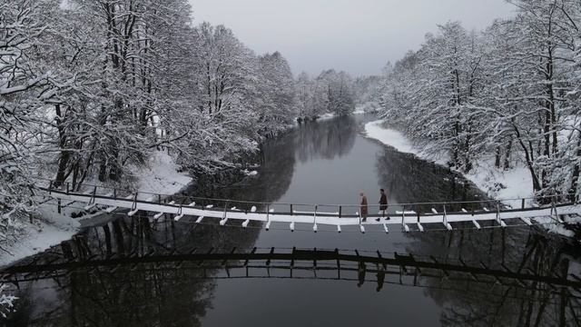 9871252-uhd_3840_2160_30fps