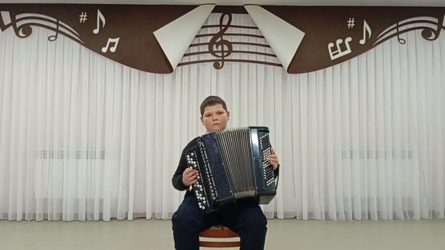 М.Блантер переложение А.Абрамова "Песня о Щорсе" Исполняет Мякишев Владислав.