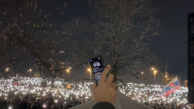 В Словакии разгорается «Майдан»
Страну охватили инспирированные западом протесты против политики Ф