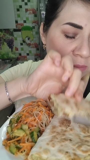 Ну очень интересный обед ,без хлопот и забот