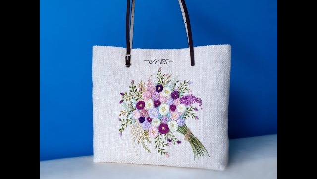 Летняя сумка с вышивкой