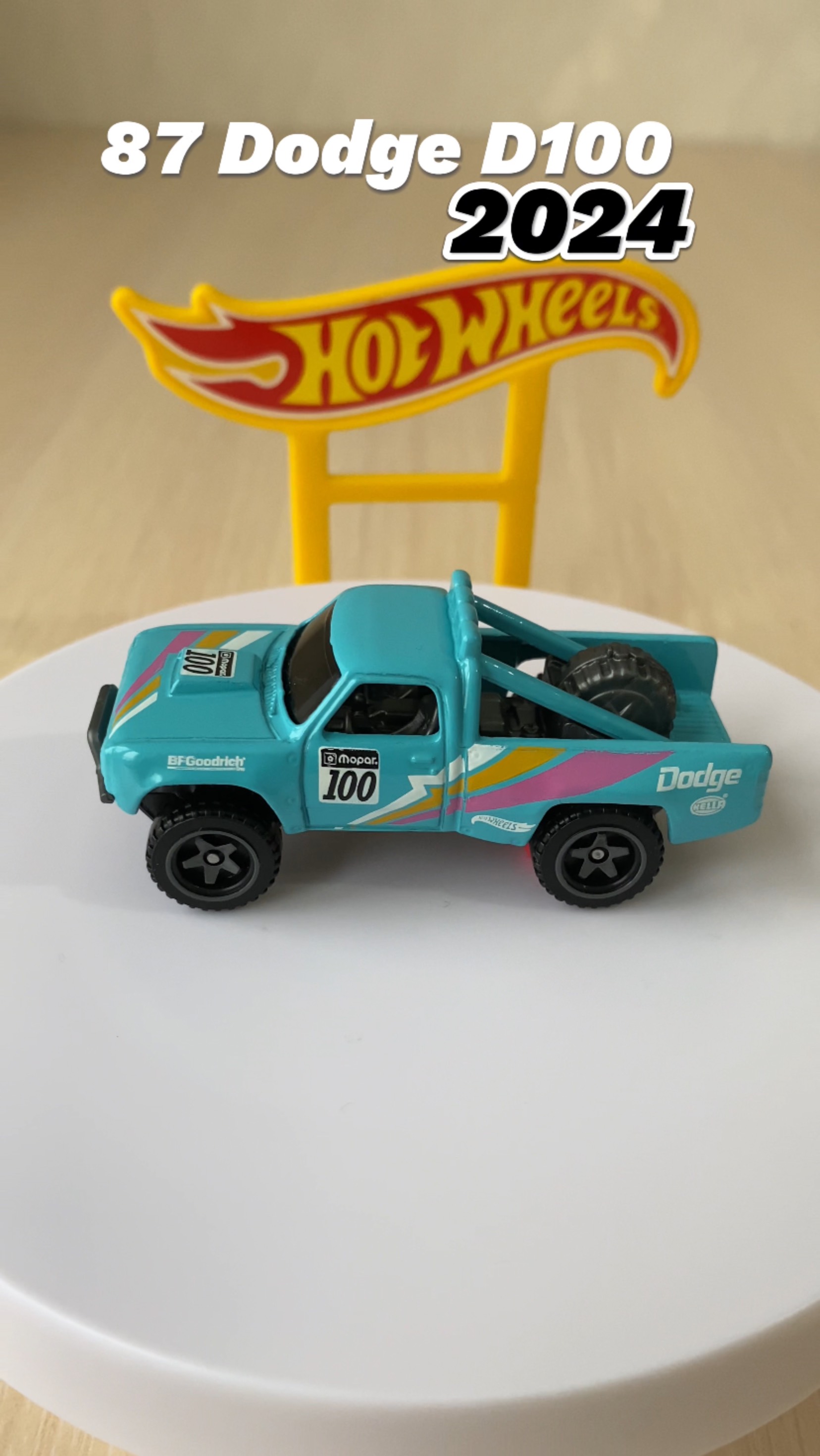 87 Dodge D100 2024 hot wheels