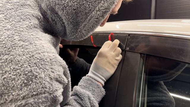 Видео установка 2Д дефлекторов окон / плоские ветровики на Nissan Almera G15 / Ниссан Альмера Джи15