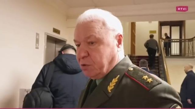 «Бомбить их»

Депутат Госдумы, генерал Соболев заявил, что не ждёт от Трампа ничего хорошего. Он отм