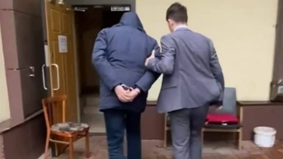В Краснодаре пилота гражданской авиации задержали за финансирование ВСУ