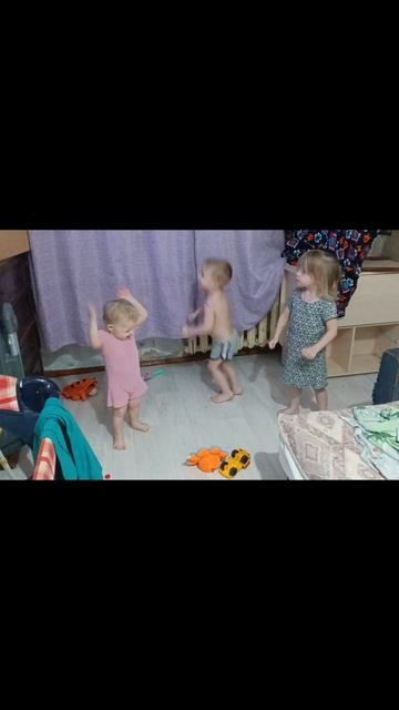 Малышковая дискотека 💃🕺🪩💕✨🤗🥹!!!#дети#танцы#рутюб
