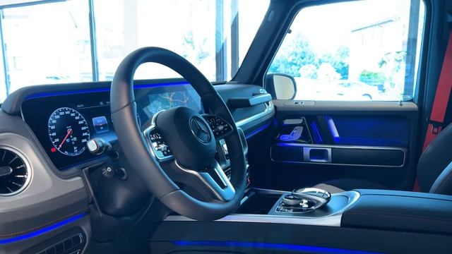 Mercedes G-400D Offroad Limited Edition 2022 - Интерьер и экстерьер