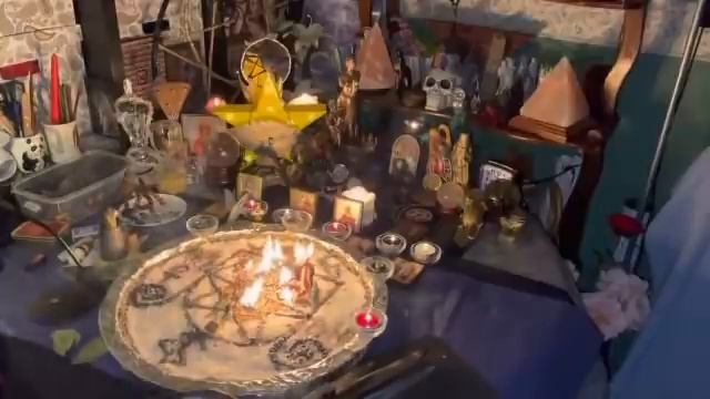 Ритуал ! Чистка от 🪦 кладбищенской порчи с обраткой и защитой !!!
