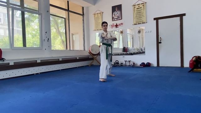 Ката: пинан соно ни