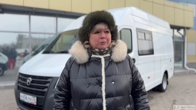 Вручение руководителям спортивных учреждений ключей от новых автобусов
