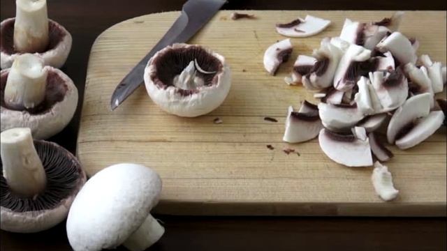 Как чистить шампиньоны быстро и просто