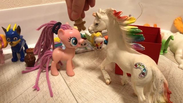MLP мини мультик мама купи мне танк 🤣