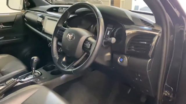 2019 19 Toyota Hi-Lux 2.4 Invincible X 4WD