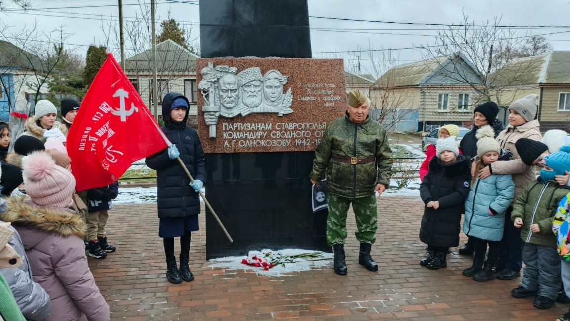 24-01-2025 Поход Памяти. Урок Мужества ведёт Президент Клуба Наследники Победы Владимир Колябин