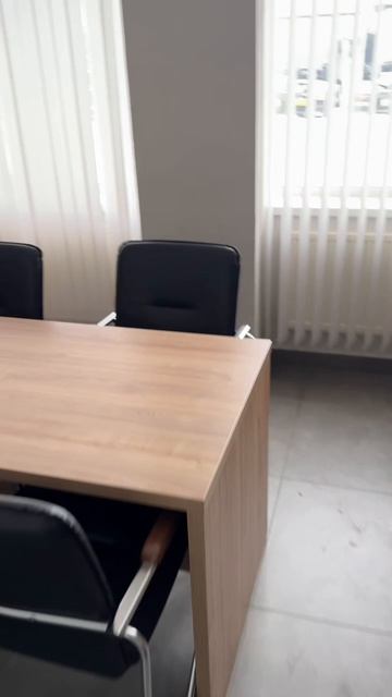 А вам тоже показалось?😄
