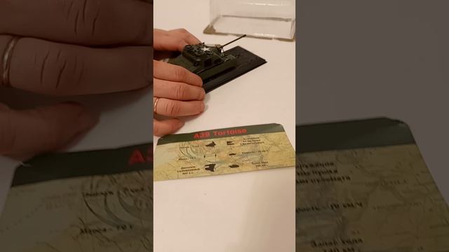 Коллекционная модель британского танка А-39 Тартус в масштабе 1:72.