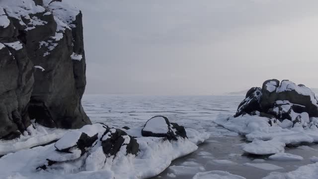 Подборка красивых зимних полетов под приятную музыку  от  Дальневосточника .